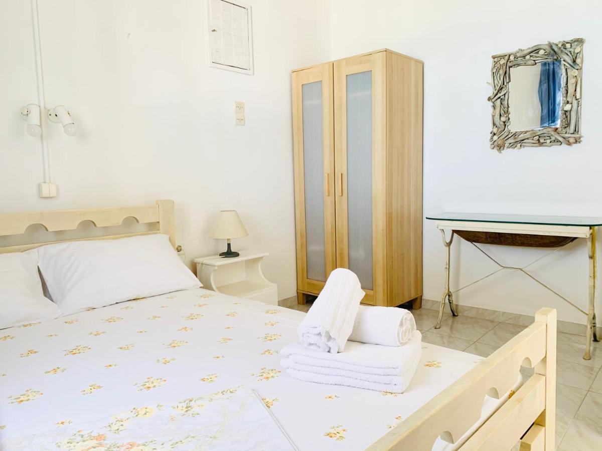 Seaside Bungalows Petalidi Bagian luar foto