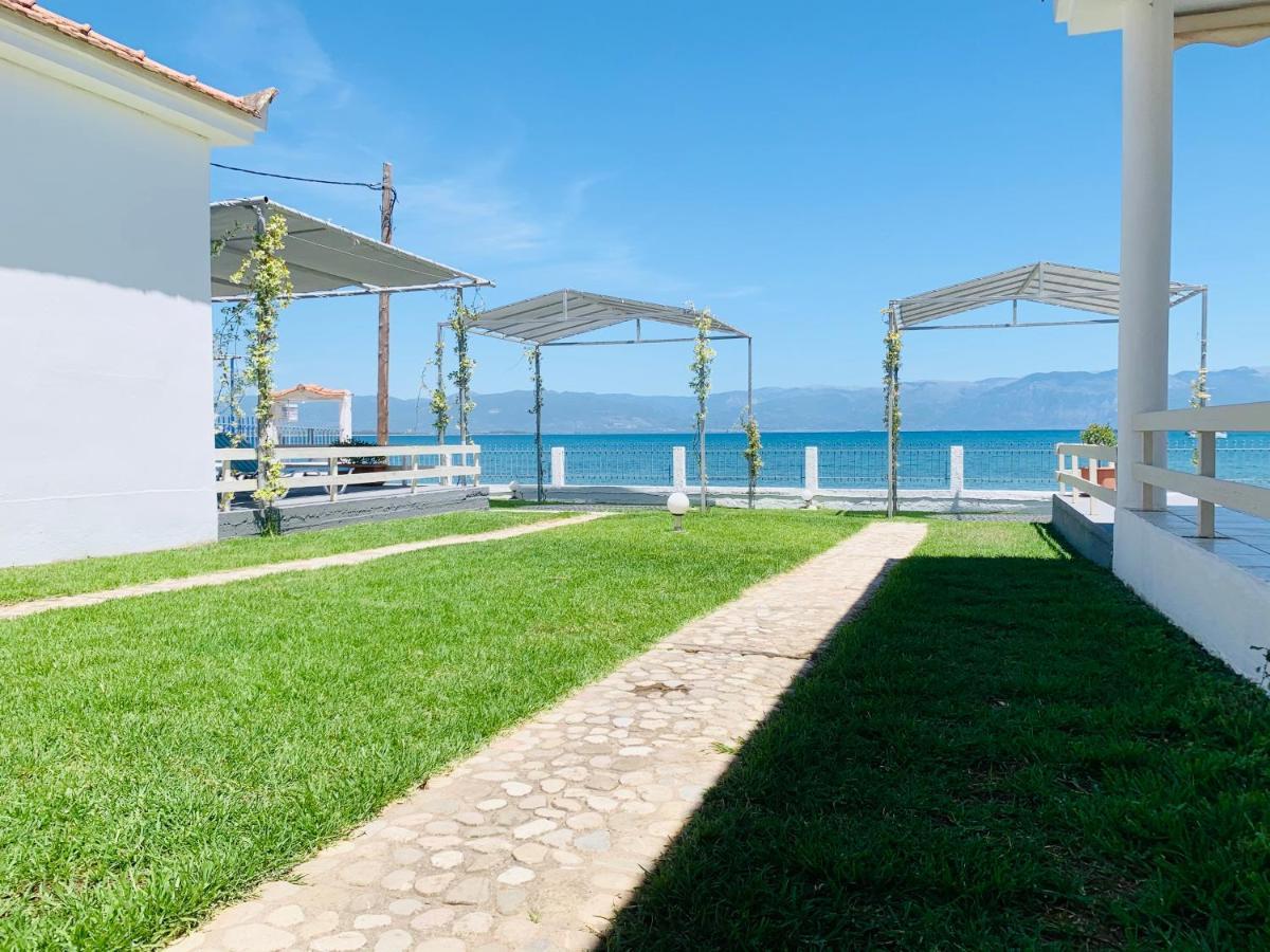 Seaside Bungalows Petalidi Bagian luar foto